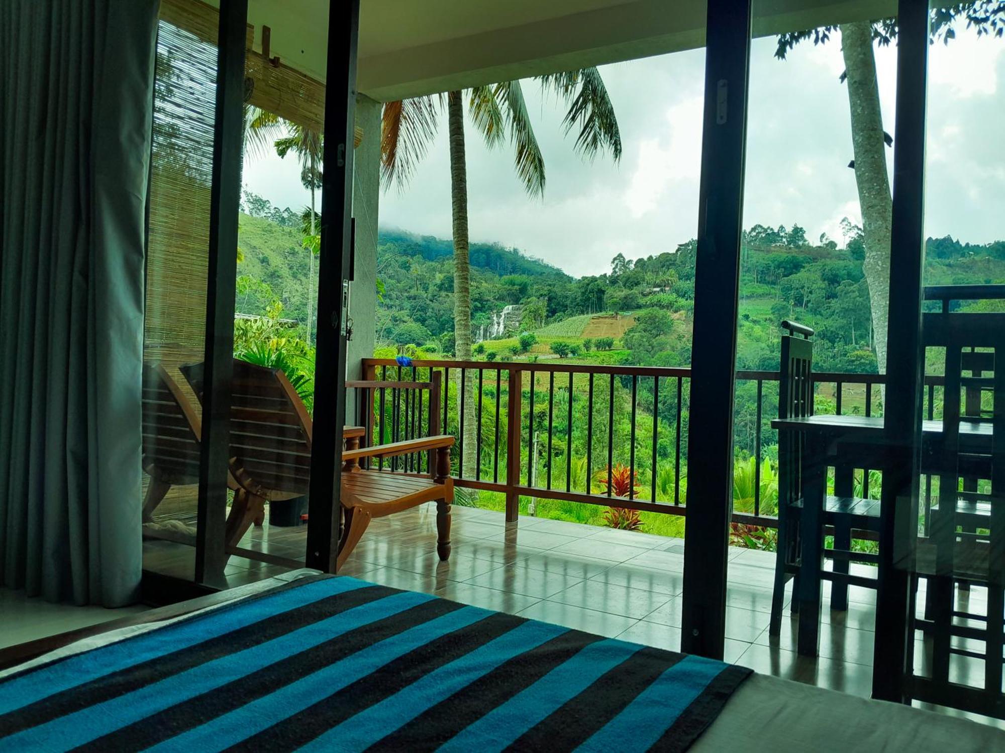 Ella Blue Heaven Bed & Breakfast Exterior photo